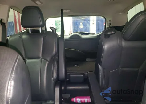 2019 Subaru Ascent Limited z USA, uszkodzony, nr VIN 4S4WMAPD9K3455780